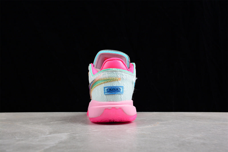 LEBRON 20 EP TIME MACHINE BARELY GREEN/MEDIUM SOFT PINK/LIGHT BONE/MULTI-COLOR