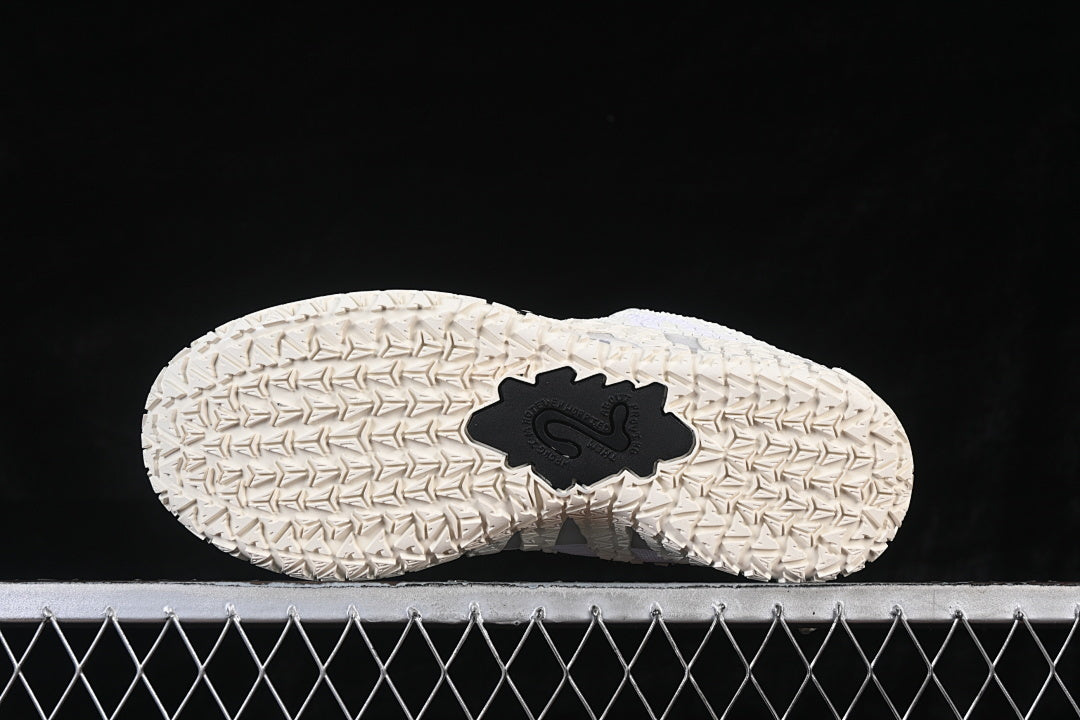 JA 3 EP LOW TOP BASKETBALL SHOES BLACK/WHITE/BEIGE