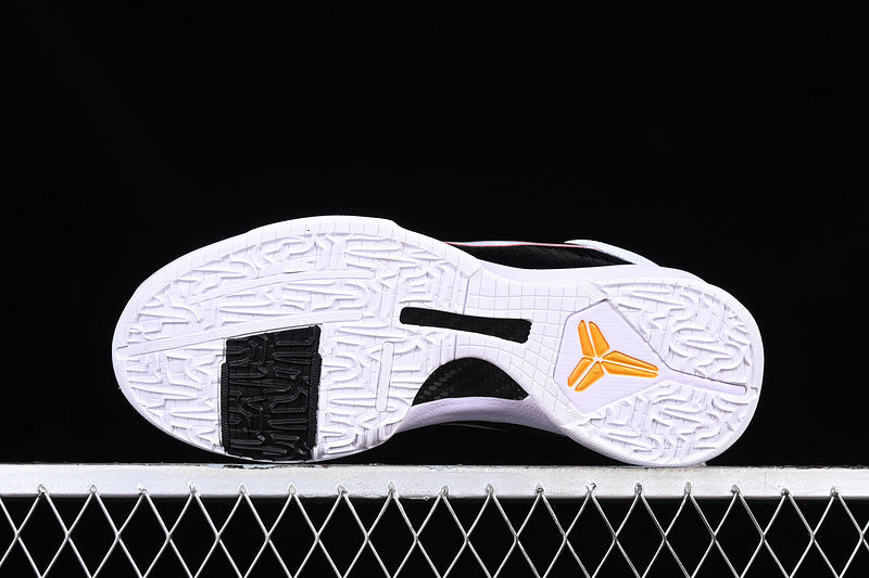 ZOOM KOBE 5 CHAOS BRUCE LEE